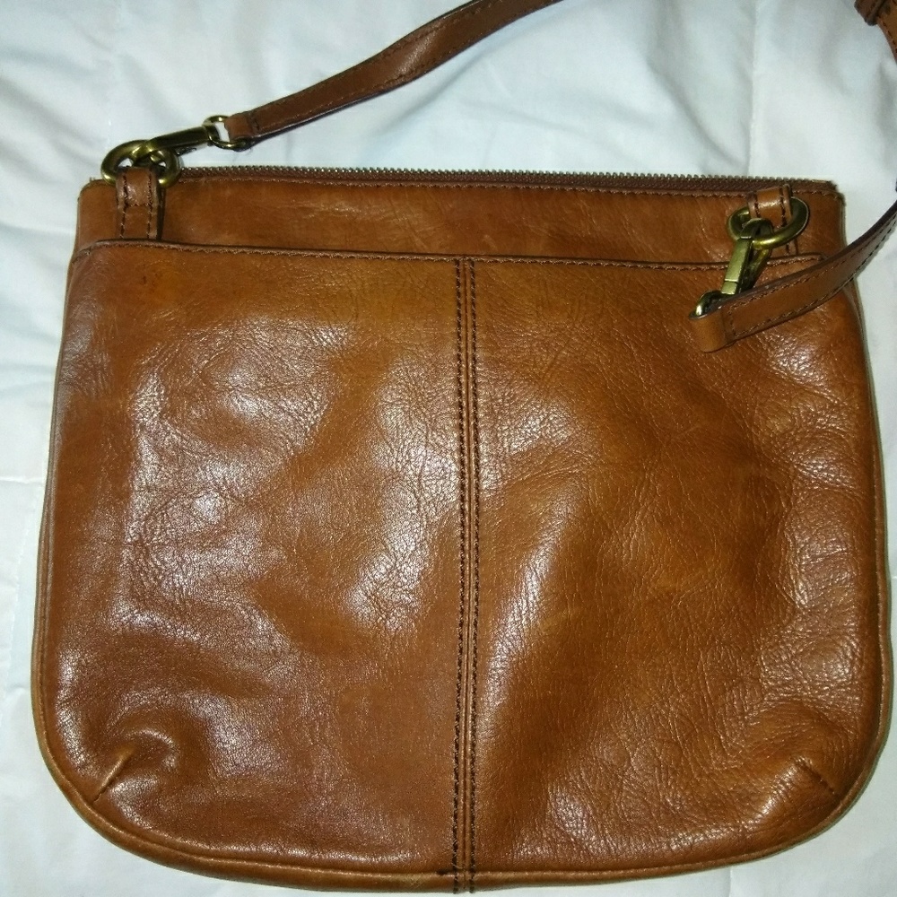 Fossil purse